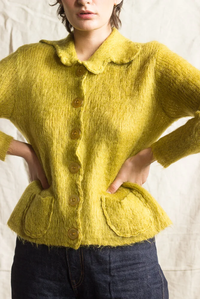 60'S Women's CUDDLE KNIT Mohair Cardigan YELLOW 60年代 ソリッド モヘア カーディガン イエロー 1960s Italian Chartreuse Mohair Cardigan — Wayward Collection